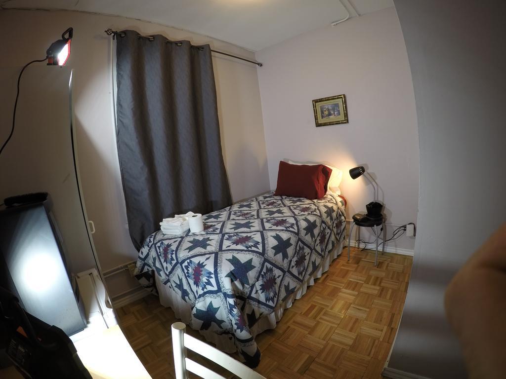 Saint Lawrence Residences And Suites Торонто Екстериор снимка