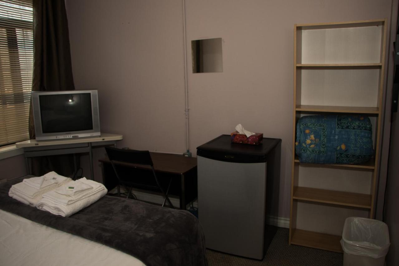 Saint Lawrence Residences And Suites Торонто Екстериор снимка